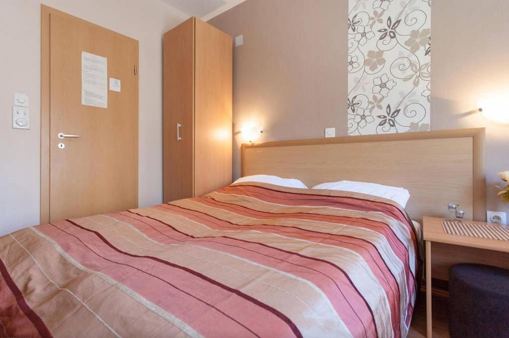 De Lux Apartments Kosta Center Ohri Dış mekan fotoğraf